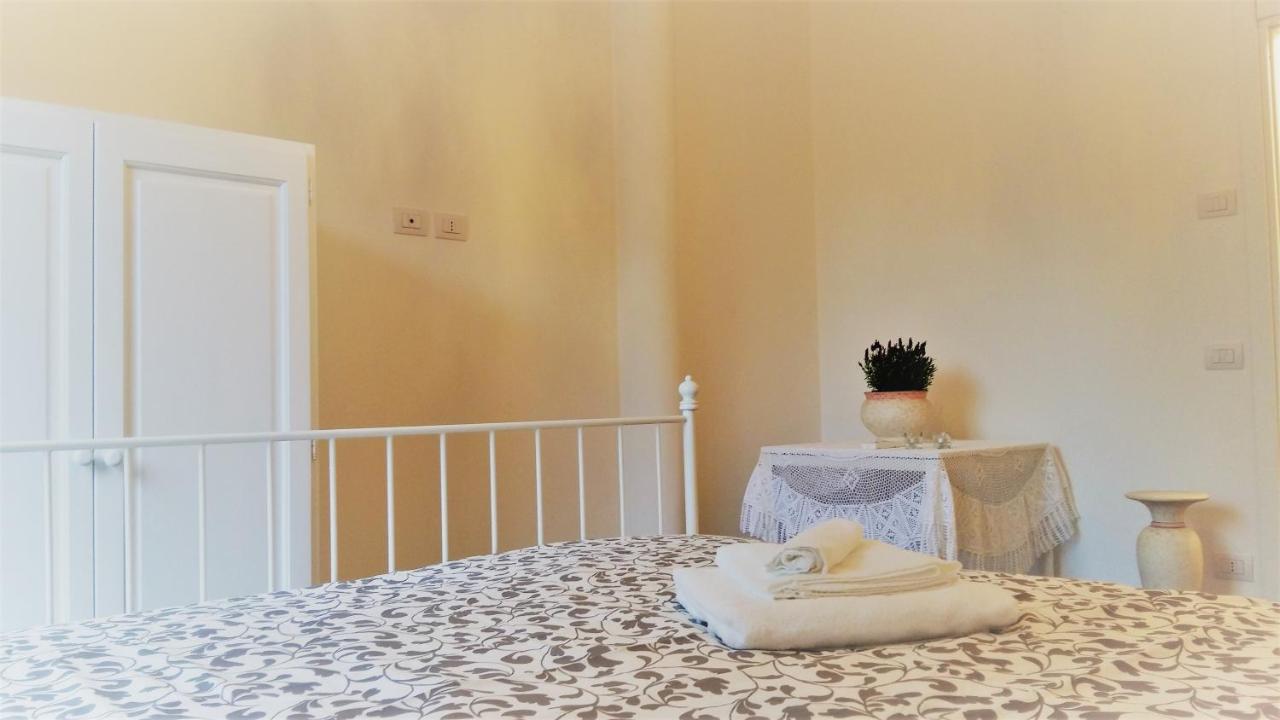 La Casa Dei Sogni Bed & Breakfast บรูเกริโอ ภายนอก รูปภาพ
